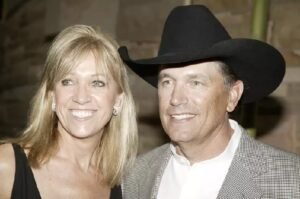 George Strait’s Wife