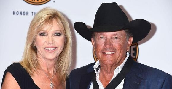 George Strait’s Wife