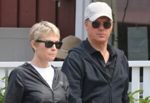 Michael Keaton Wife