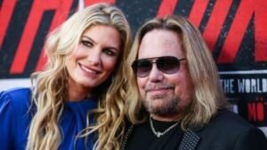 Vince Neil’s Wife